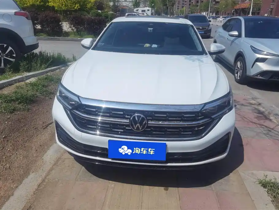 Volkswagen Sagitar 2024 300TSI DSG Surpass Edition фото 2