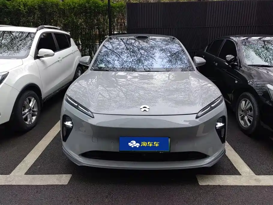 NIO NIO ET5
