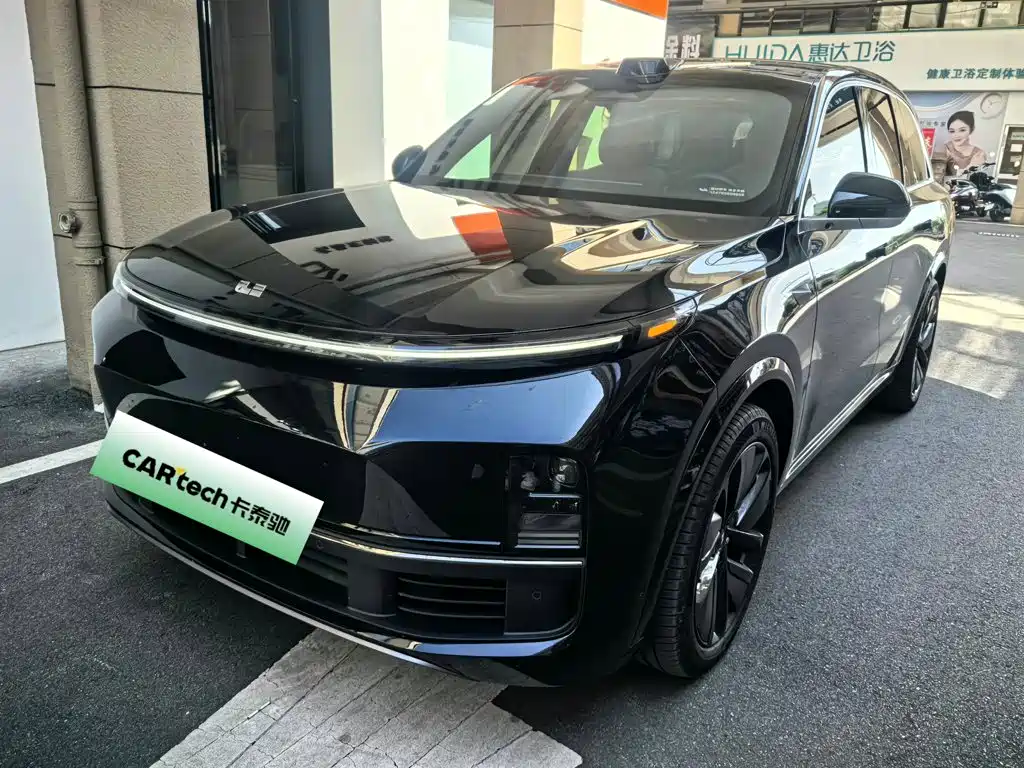 Li Auto L8 2024