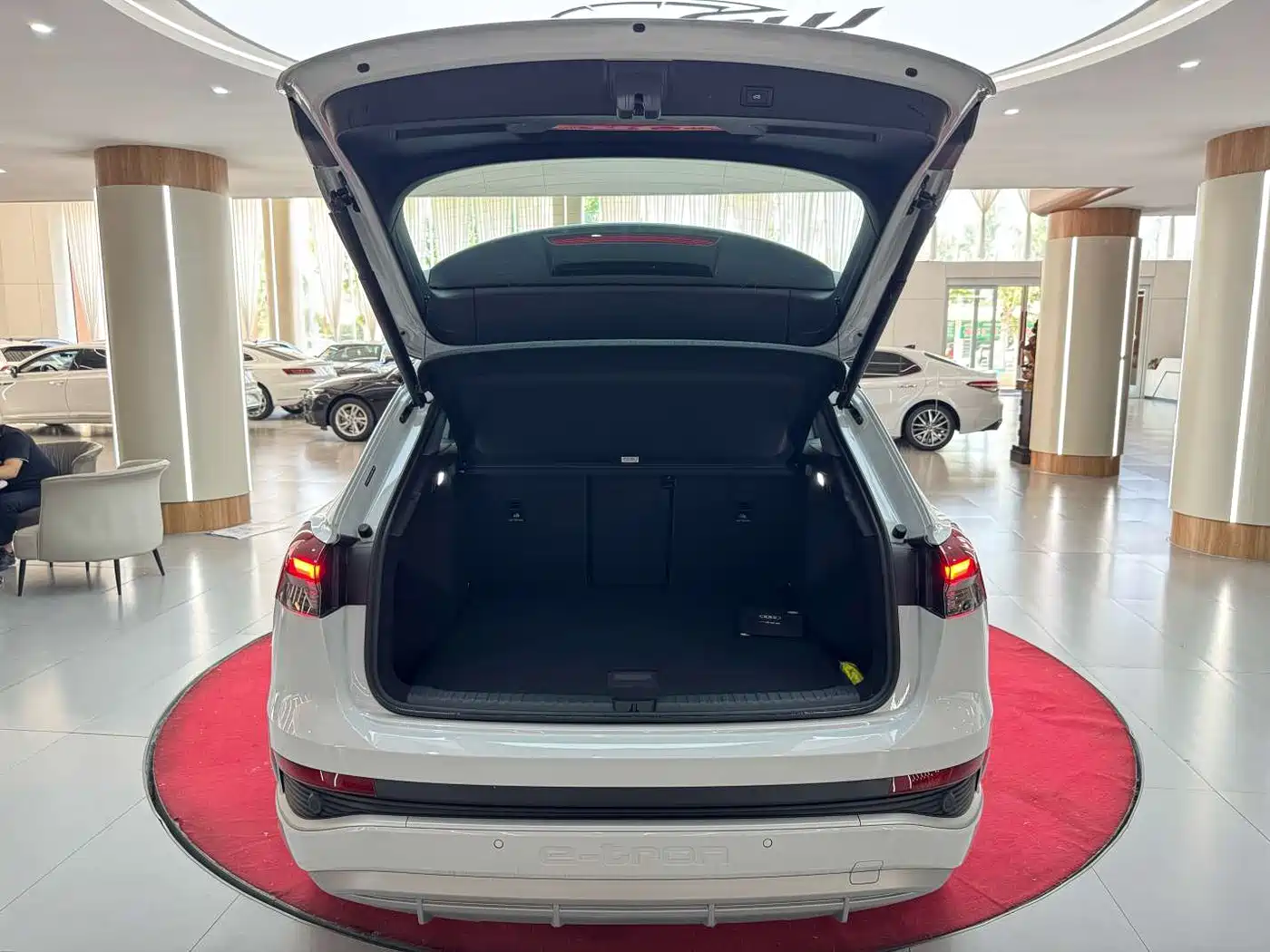 Audi Q4 e-tron 2026 2024 40 e-tron Pioneer Edition