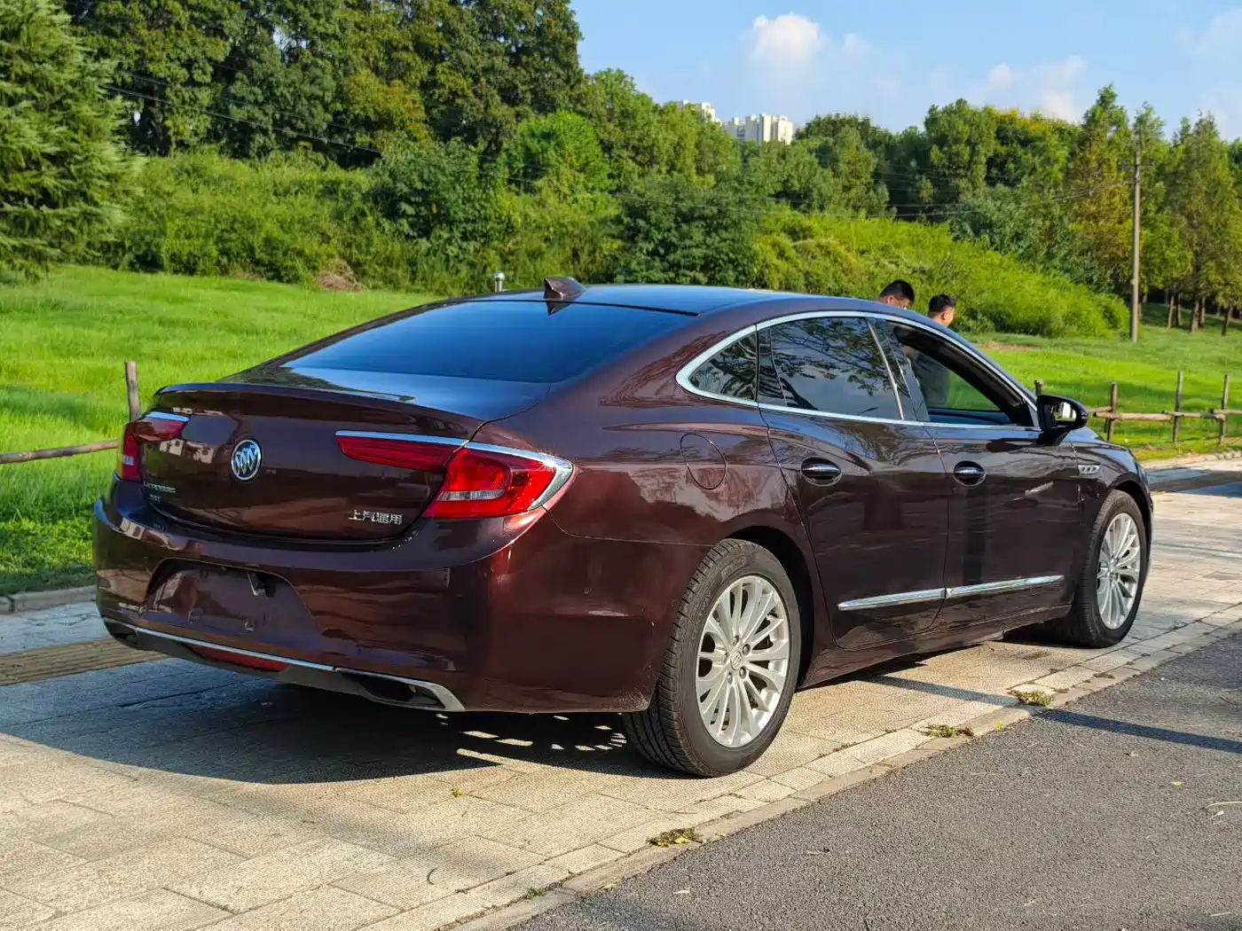 Фото 7 - Buick LaCrosse