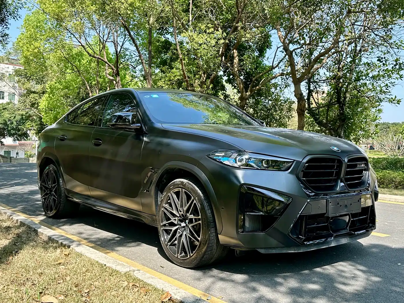BMW X6 M 2023 Model X6 M Thunder Edition фото 3
