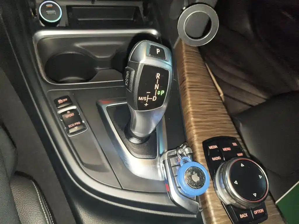 BMW 3 Series GT 2013 320i Style Design Package фото 11