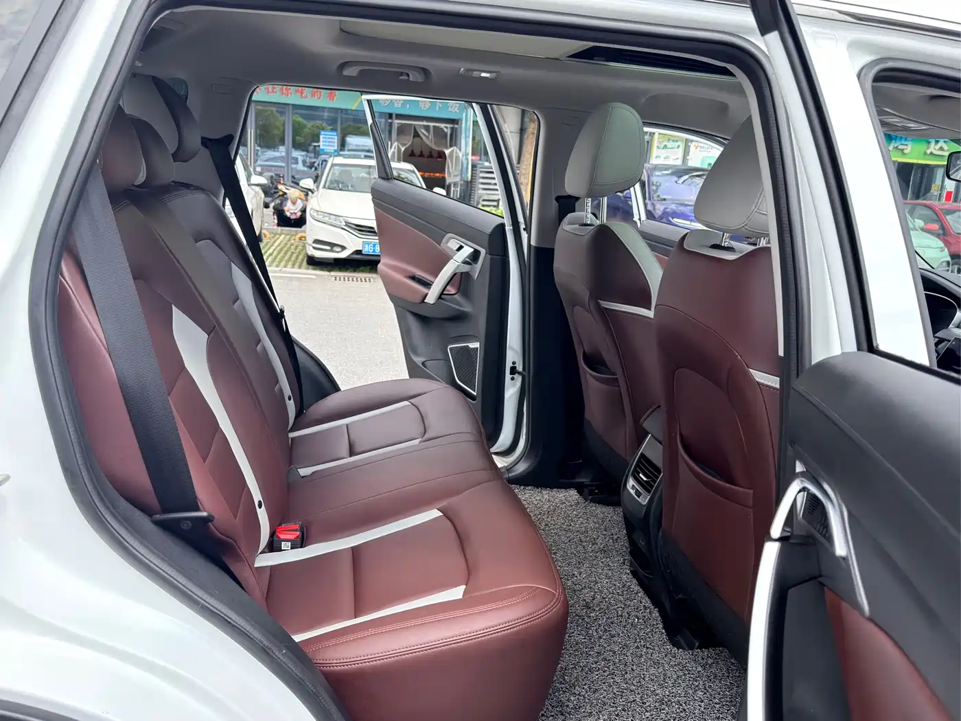 GEELY AUTOMOBILE BOYUE