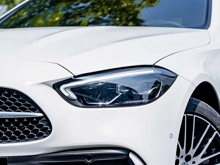 Mercedes-Benz C-Class 2025 Facelift C 260 L Sport Edition фото 4