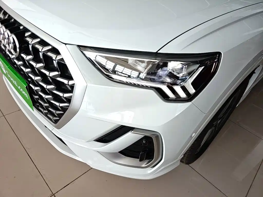 Audi Q3 2025 2025 quattro 45th Anniversary Edition 40TFSI Fashion Dynamic