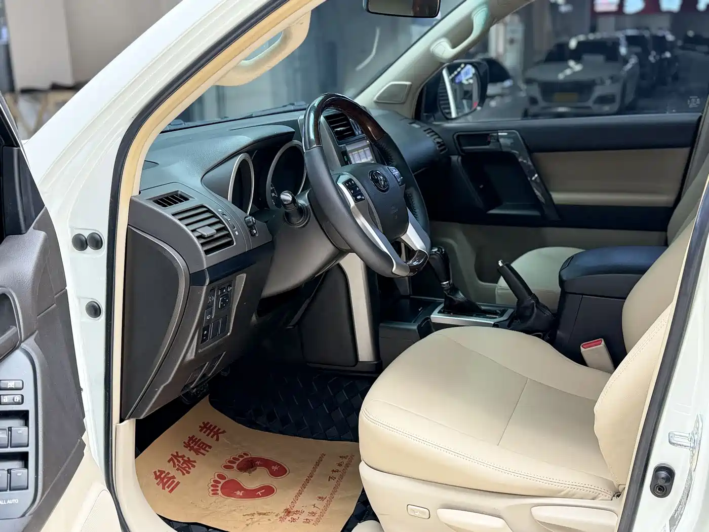 Toyota Prado (Import) 2010 2.7L Auto Luxury фото 4