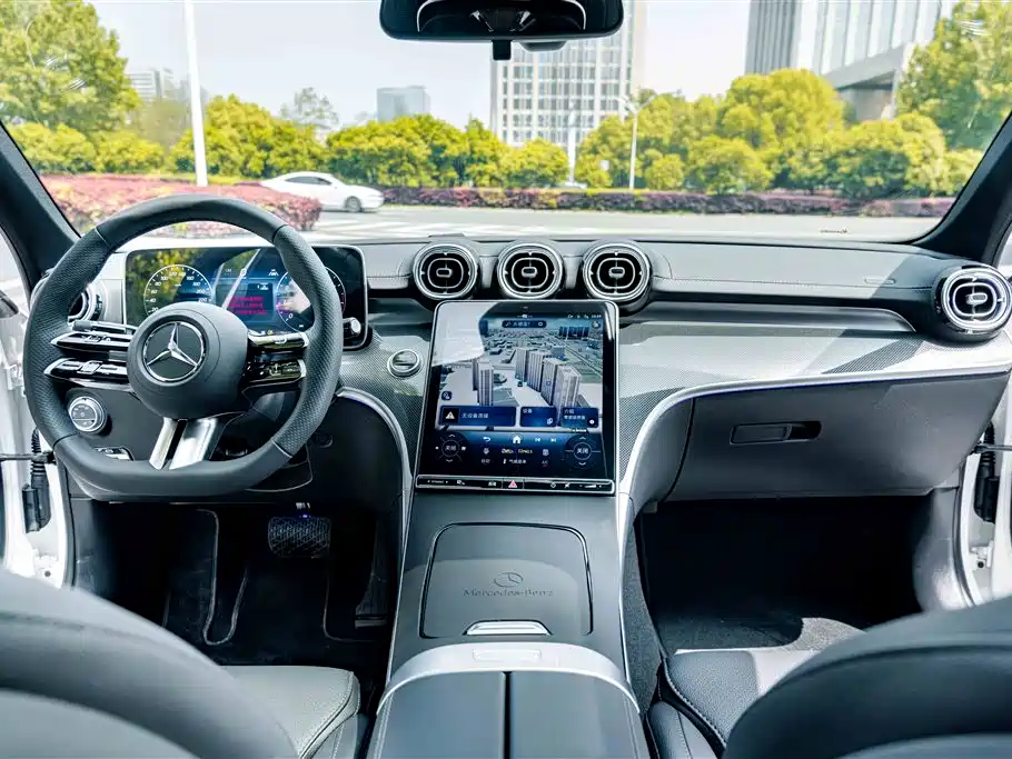 Mercedes-Benz C-Class 2025 Facelift C 260 L Sport Edition фото 10