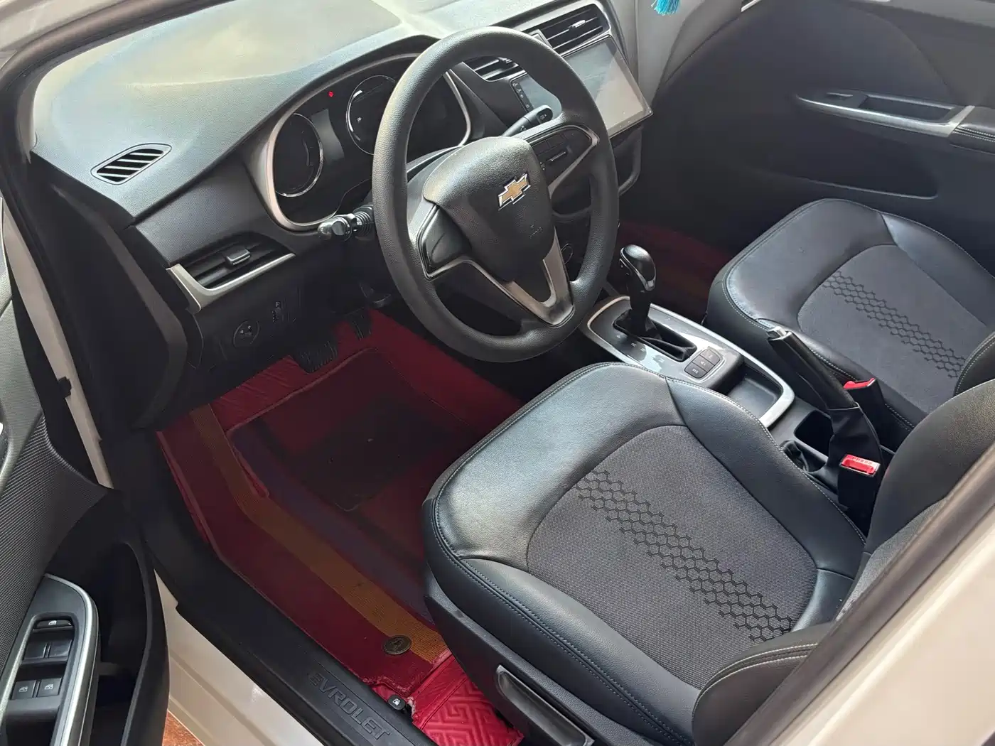 Chevrolet Lova RV 2019 2018 1.5L Automatic Smart