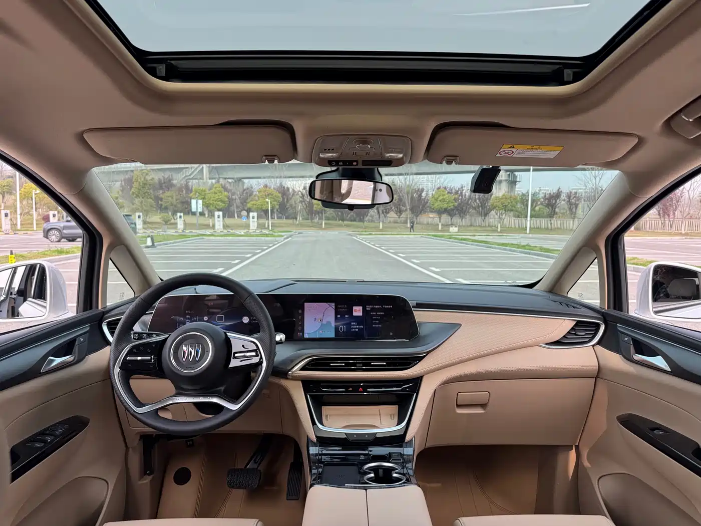 BUICK GL8 NEW ENERGY