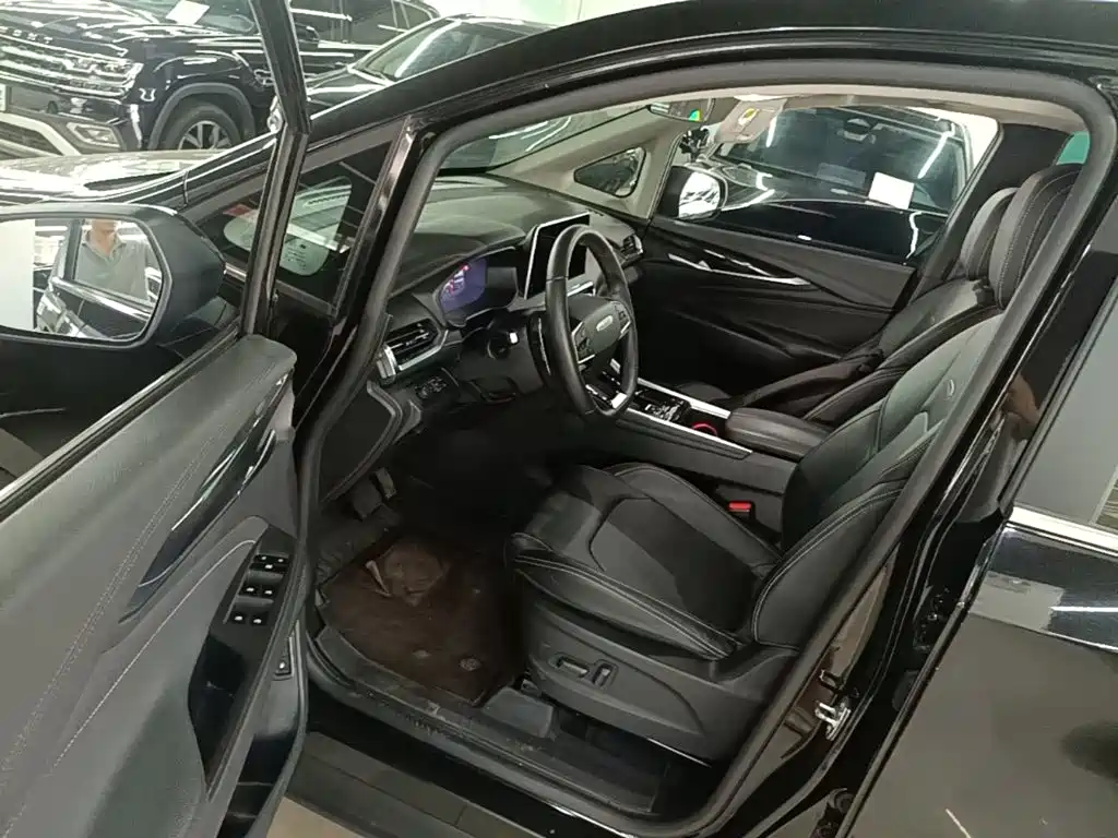 SAIC Maxus Maxus G50 2023 2023 Model PLUS 1.5T Happiness Recommended Auto Cruise Edition