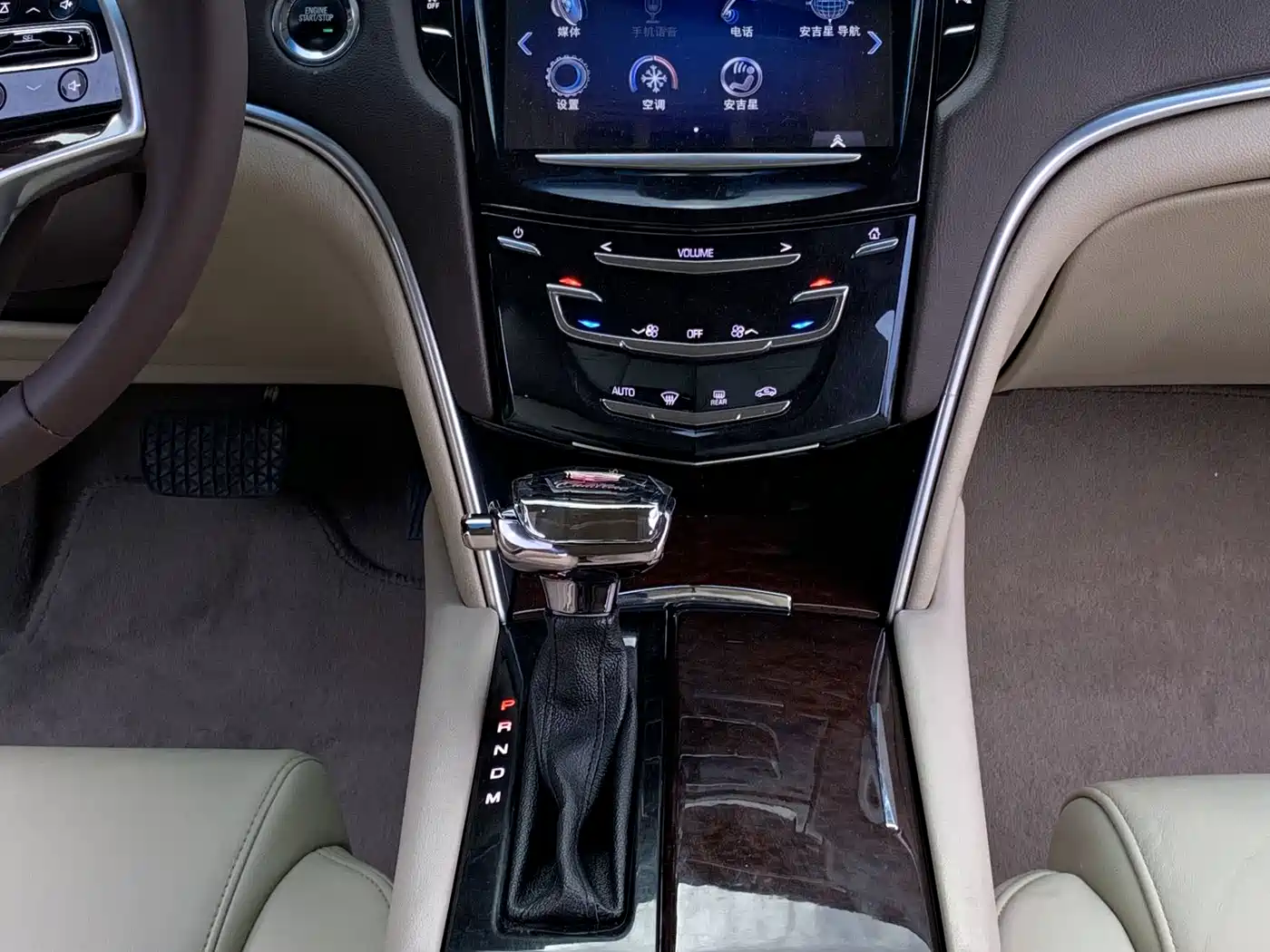 Cadillac XTS 2015 28T Elite фото 14