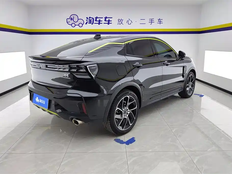 Lynk & Co 05 2022 2.0TD 2WD Shine Halo фото 3