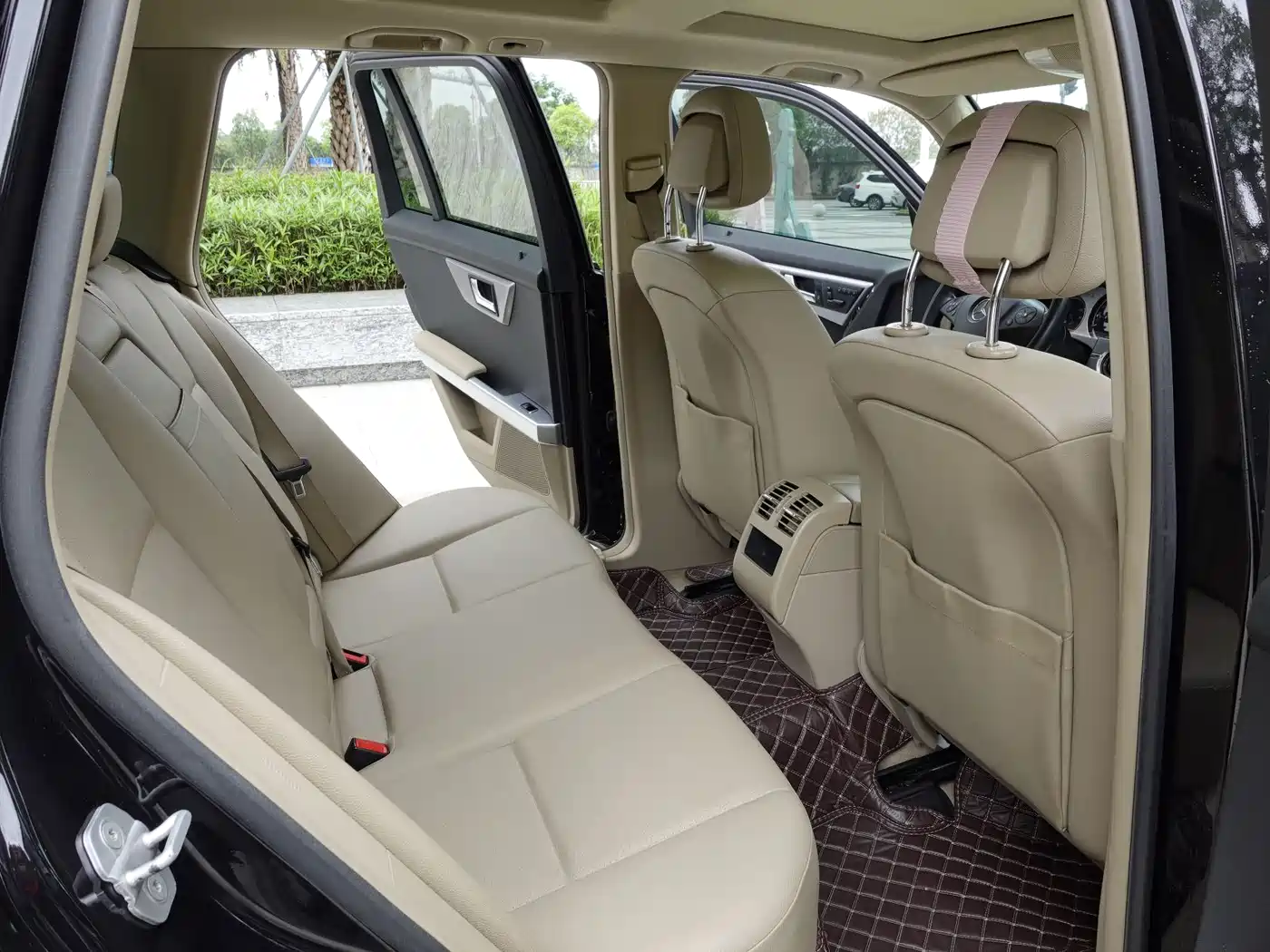 Mercedes-Benz GLK-Class (Import) 2011 GLK 300 4MATIC Luxury фото 8