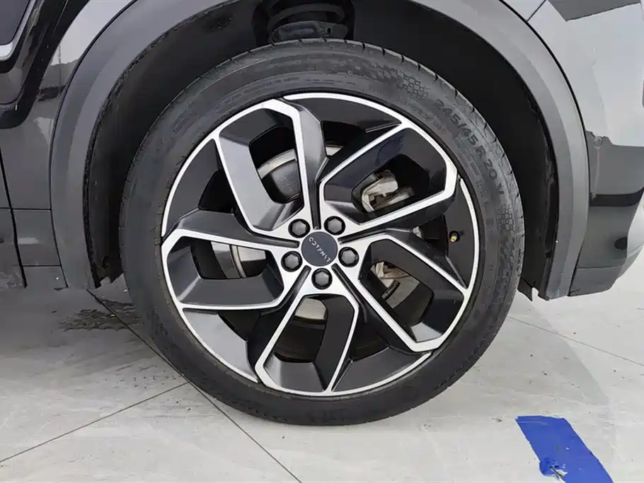Lynk & Co 05 2022 2.0TD 2WD Shine Halo фото 6