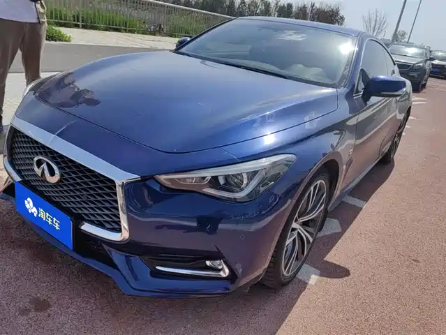 INFINITI Q60