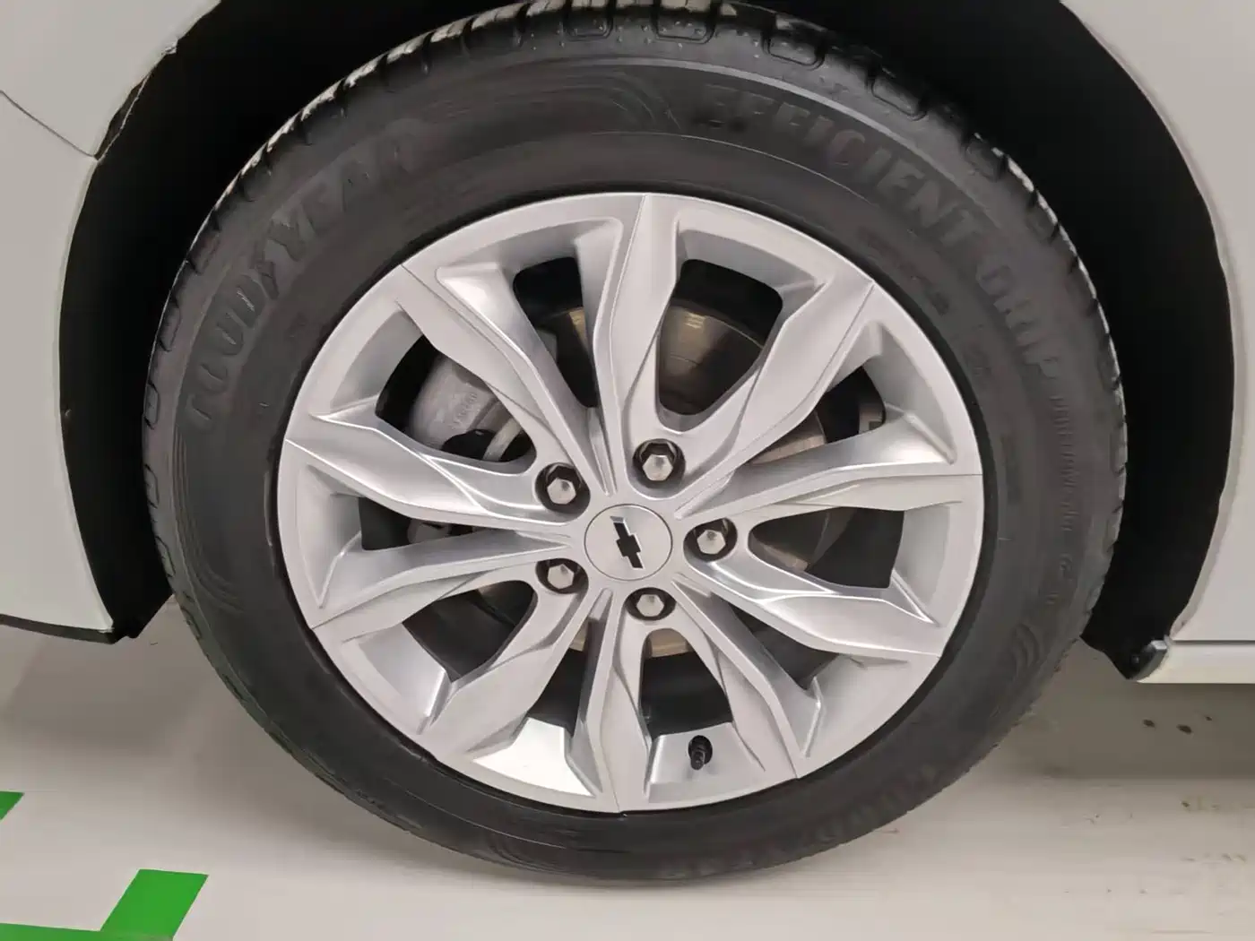 CHEVROLET MAI RUIBAO XL