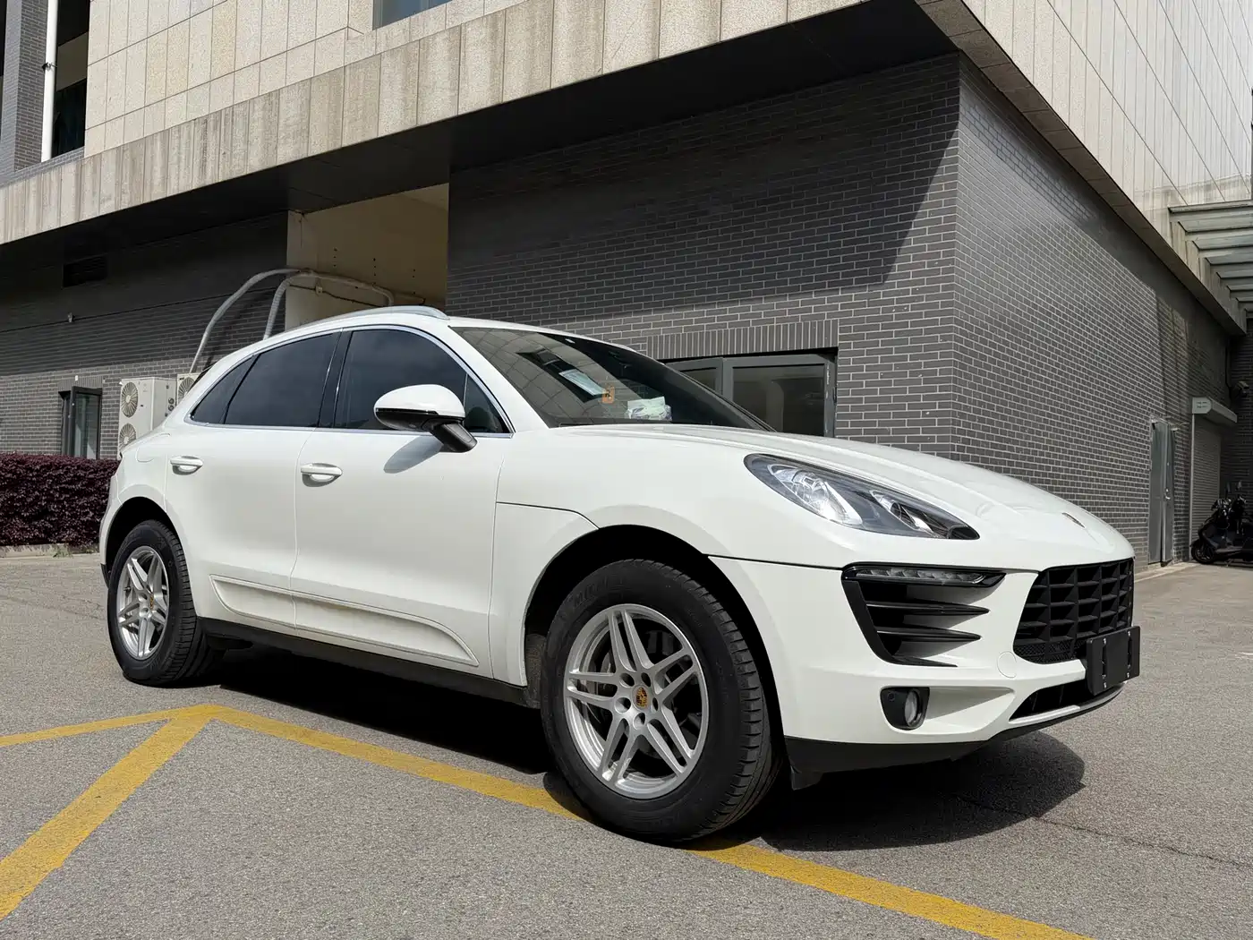 Porsche Macan 2017 Macan 2.0T фото 3