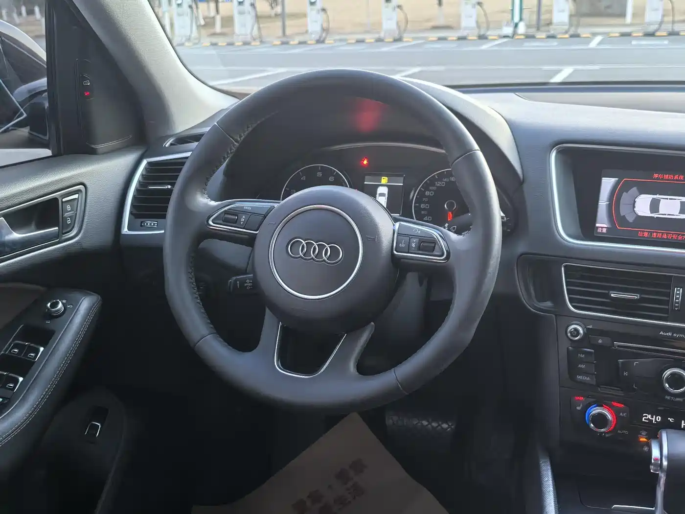 Audi Q5 2017 Plus 40 TFSI Technology фото 11