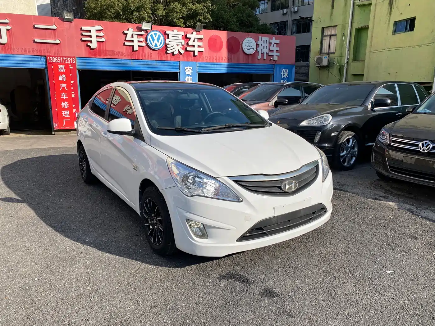 Hyundai Verna 2014 1.4L Manual Fashion GS фото 3