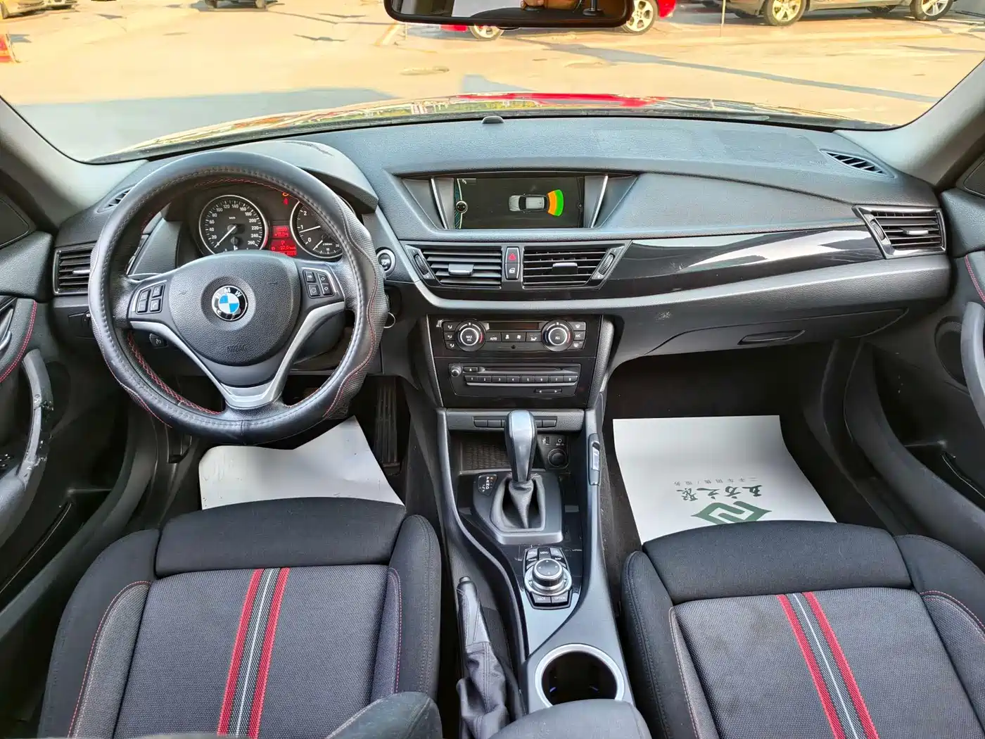 BMW X1 2013 sDrive18i Sport Design Package фото 7