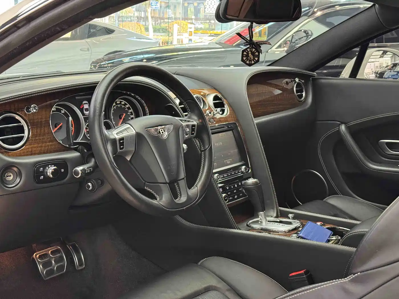 Bentley Continental 2013 2012 4.0T GT V8