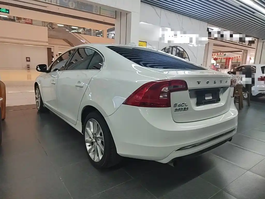 Volvo S60 2017 2017 S60L T4 Momentum