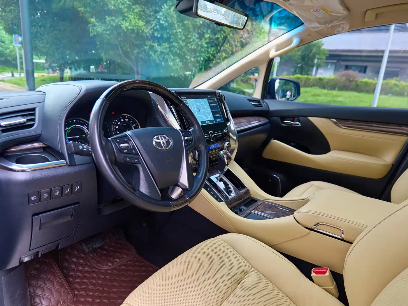 Toyota Vellfire 2021 Crown Hybrid 2.5L HV Supreme Edition фото 11