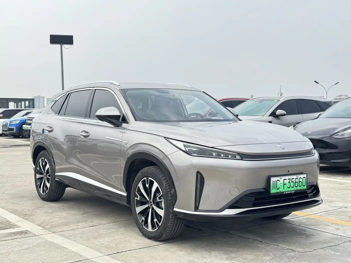 Roewe D5X DMH 2025 2024 135 Flagship Edition