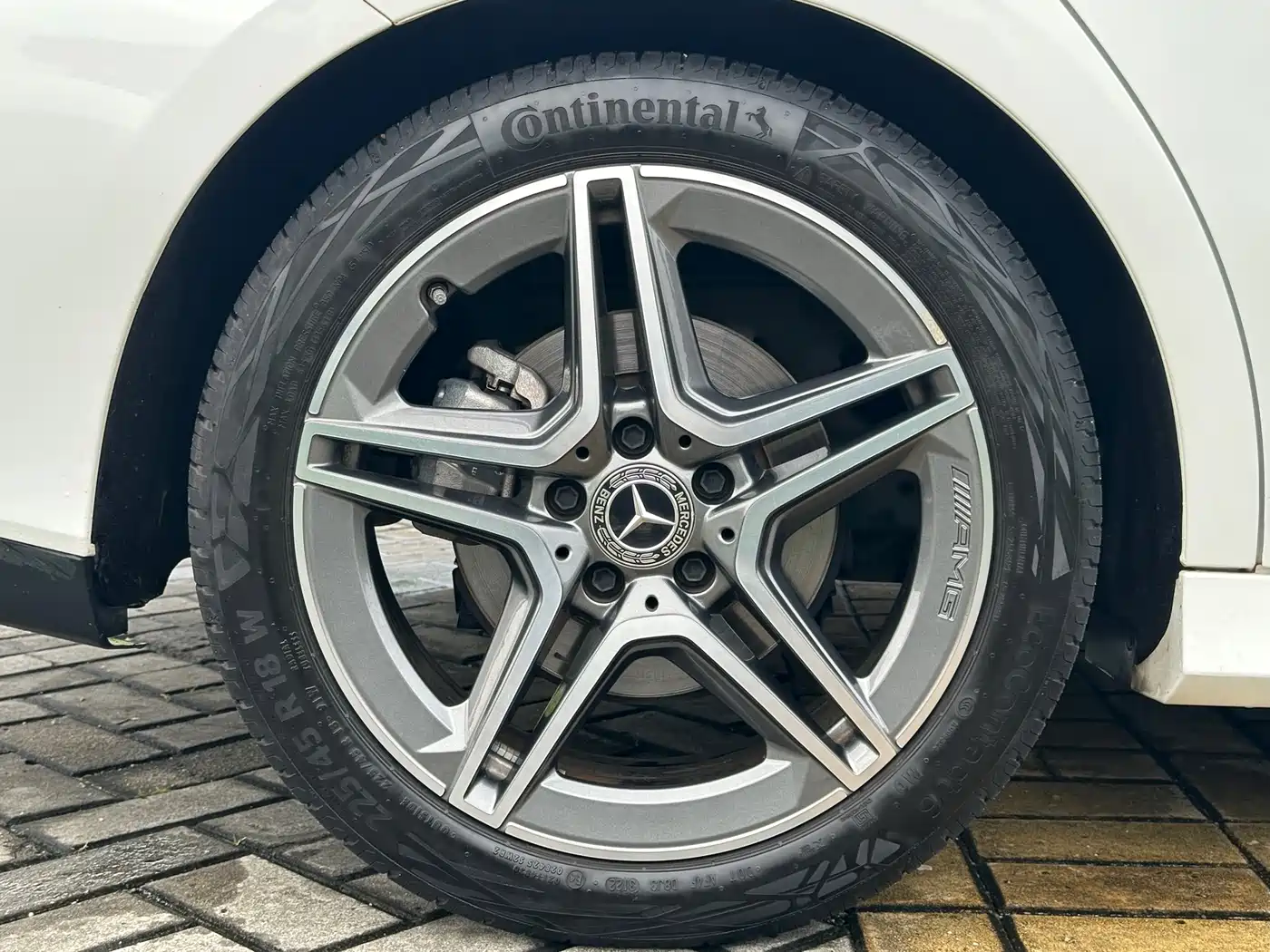 Mercedes-Benz CLA (Import) 2023 CLA 200 фото 17