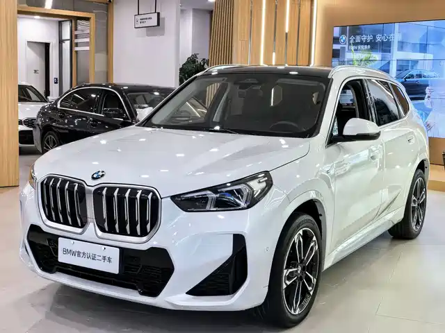 BMW X1 sDrive25Li, M Спорт-пакет