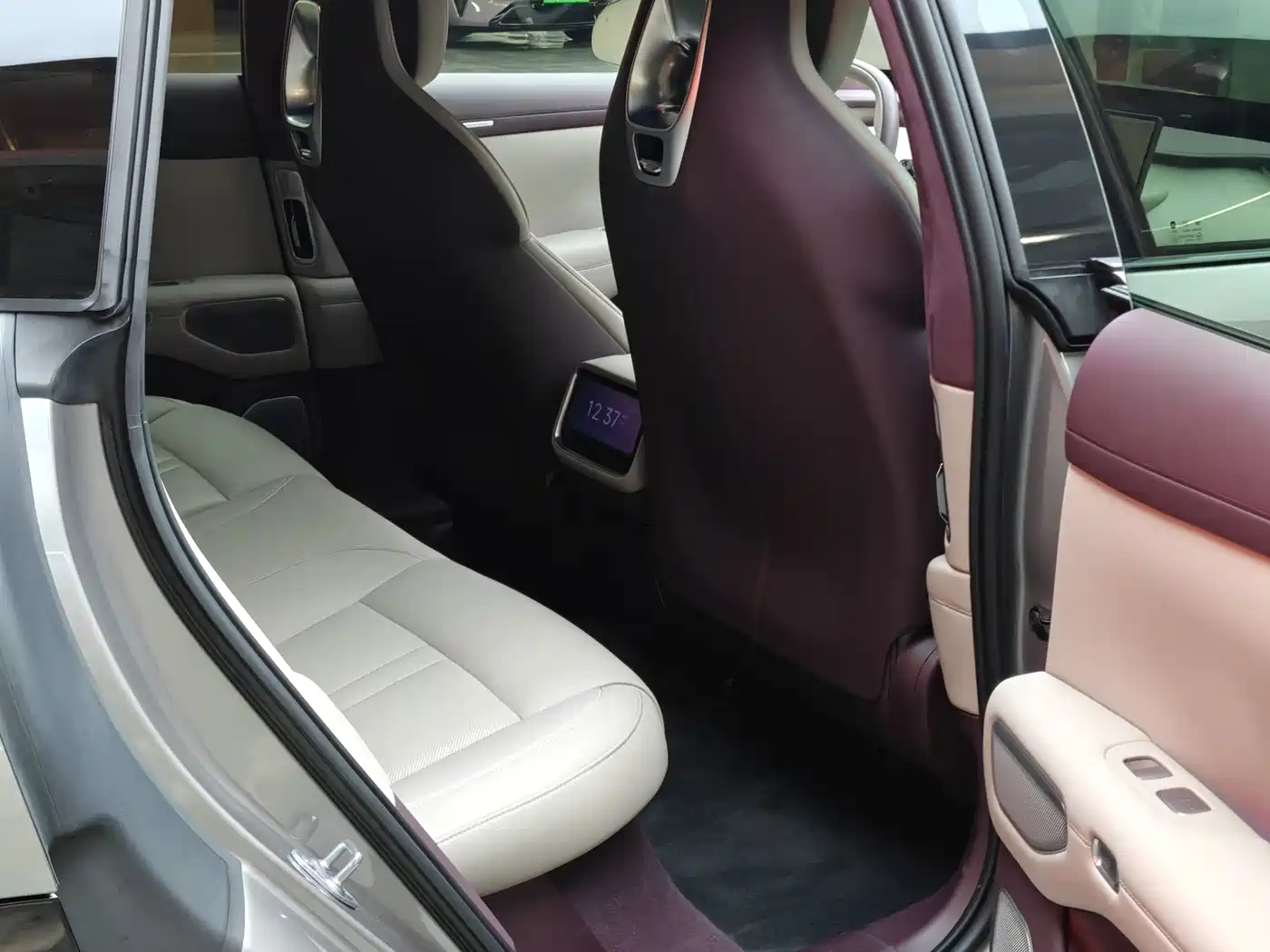 XIAOMI CAR XIAOMI YU7