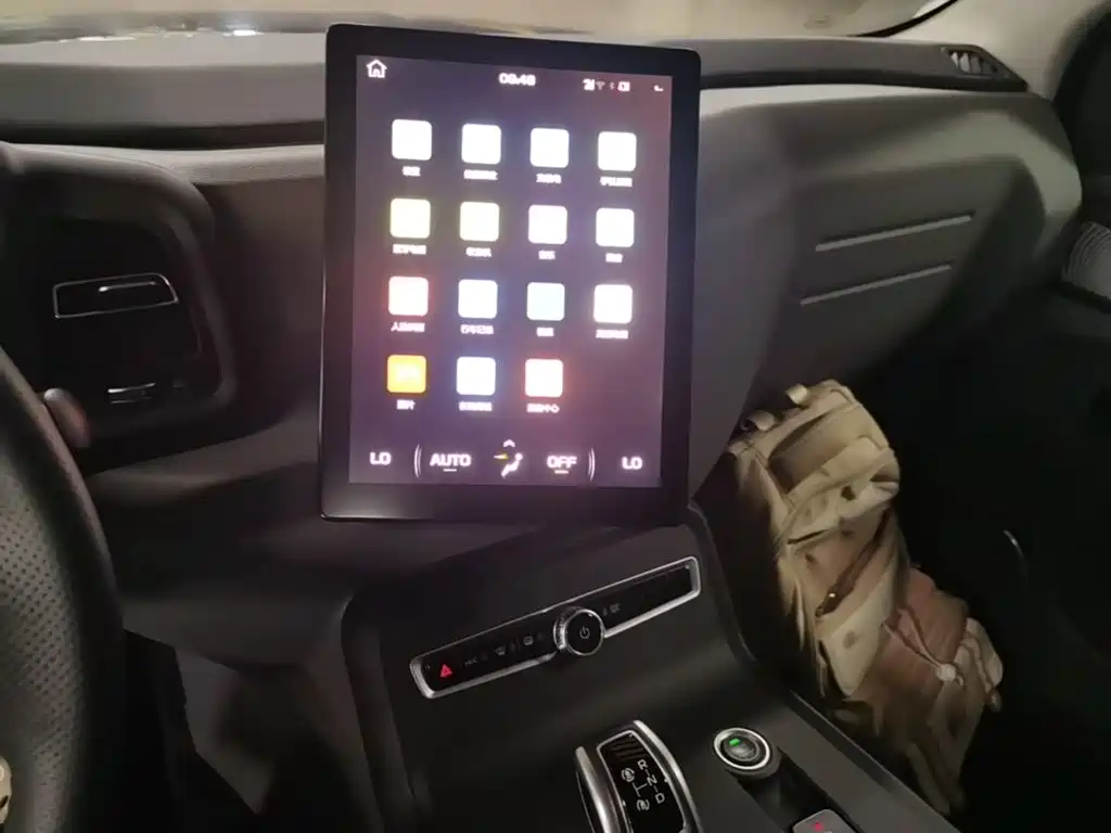 LEVC TX 2024 2023 TX5 Extended Range Travel Edition