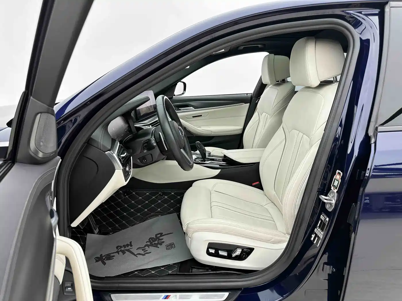 BMW 5 Series (Import) 2022 530i Style Edition M Sport Package фото 6