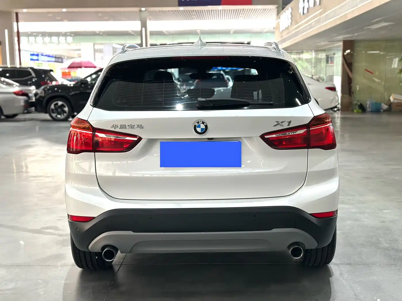 BMW X1 2018 sDrive20Li Leading Model фото 6