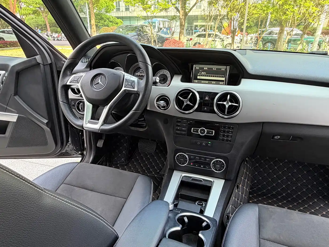 Mercedes-Benz GLK-Class 2014 GLK 200 Standard фото 14