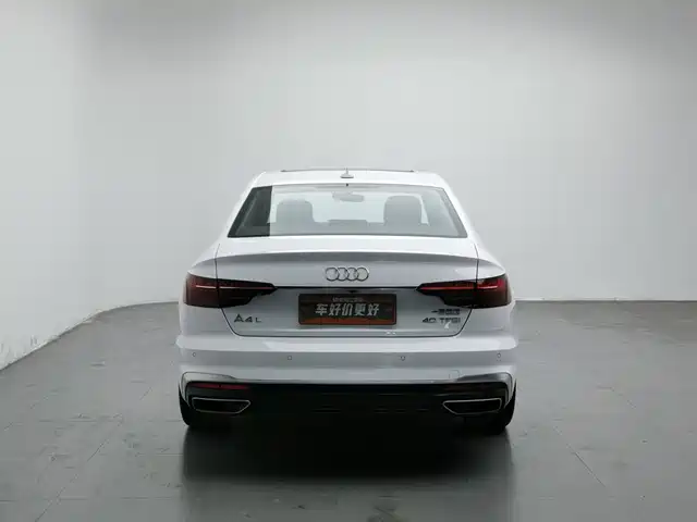 Audi A4L 2022 40 TFSI Fashion Dynamic — фото 4