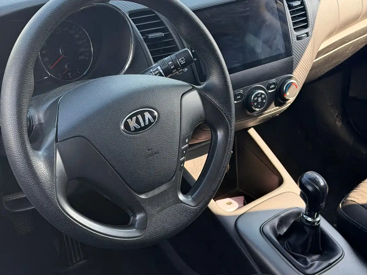 Kia K3S 2015 2014 1.6L Manual GL