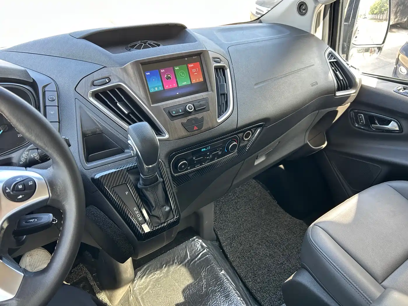 Ford Tourneo 2020 2020 2.0T Auto Jingrui Edition China VI