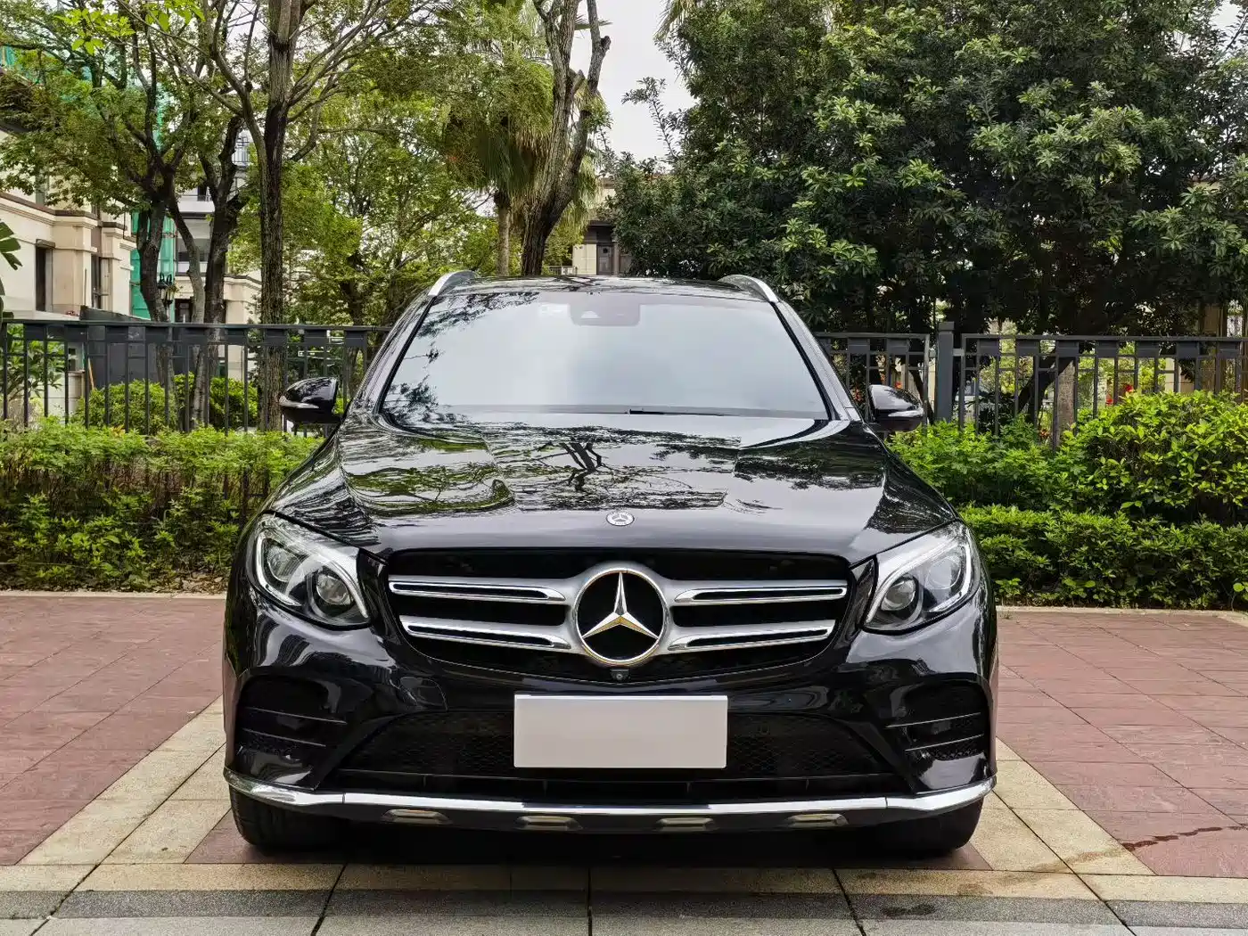 Mercedes-Benz GLC 2018 GLC 300 4MATIC Dynamic