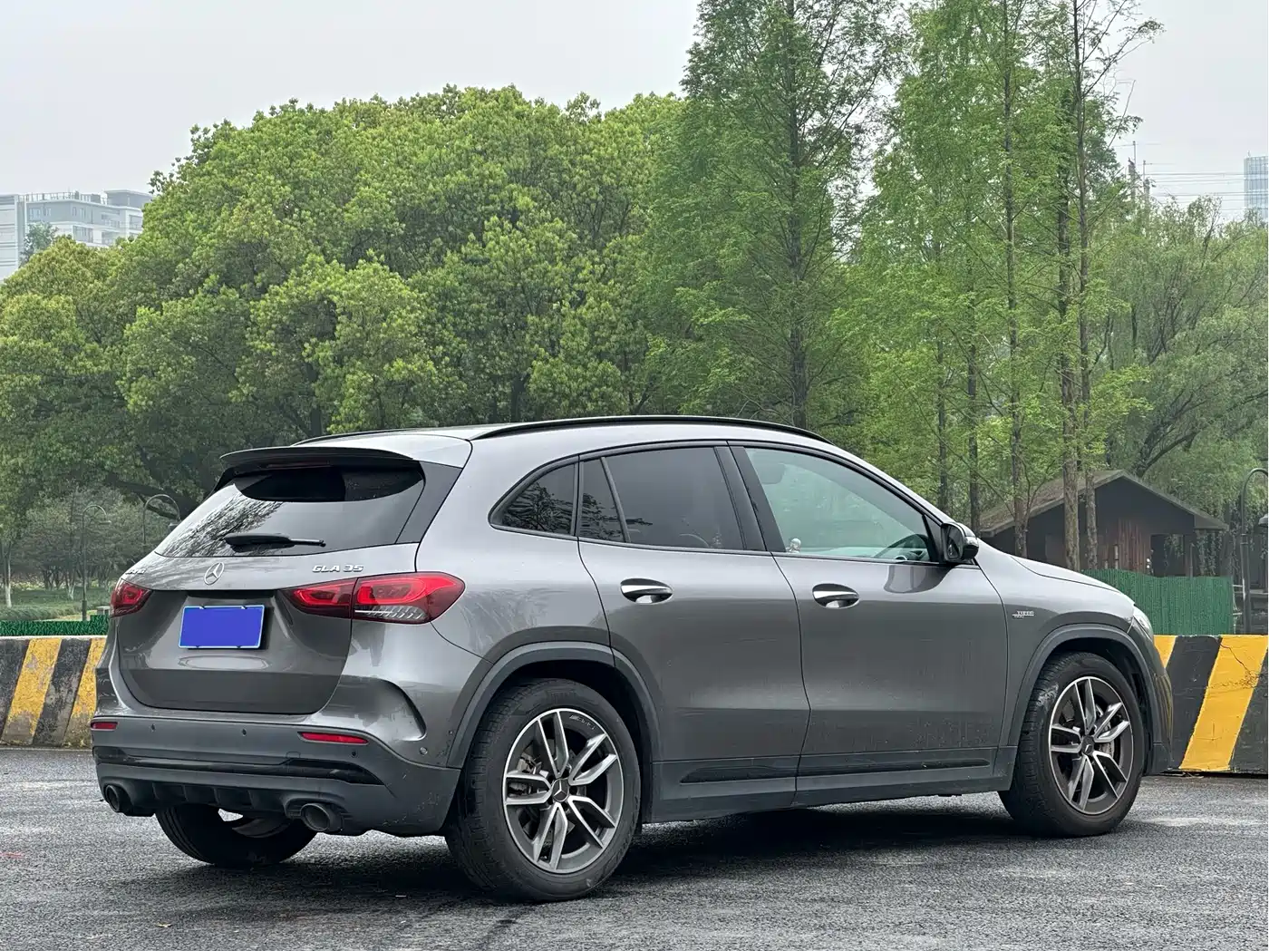 Mercedes-Benz GLA AMG 2022 AMG GLA 35 4MATIC фото 7