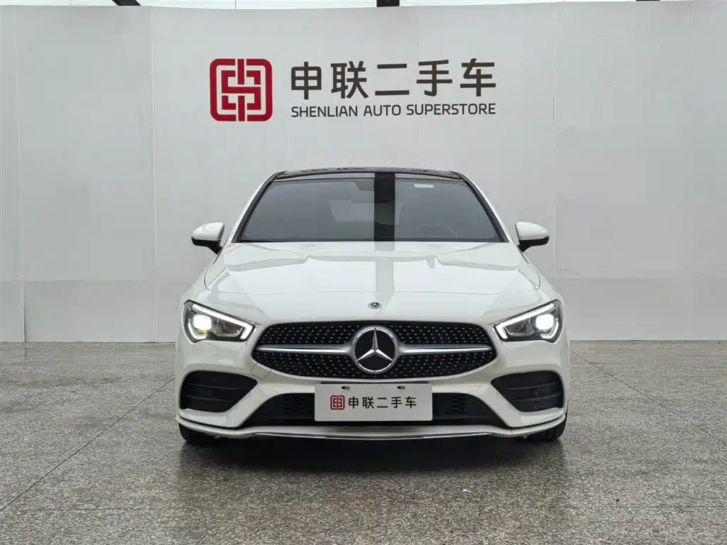 MERCEDES-BENZ CLA