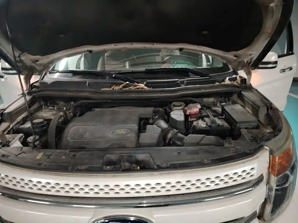 Ford Explorer (Import) 2015 2013 3.5L Premium Edition