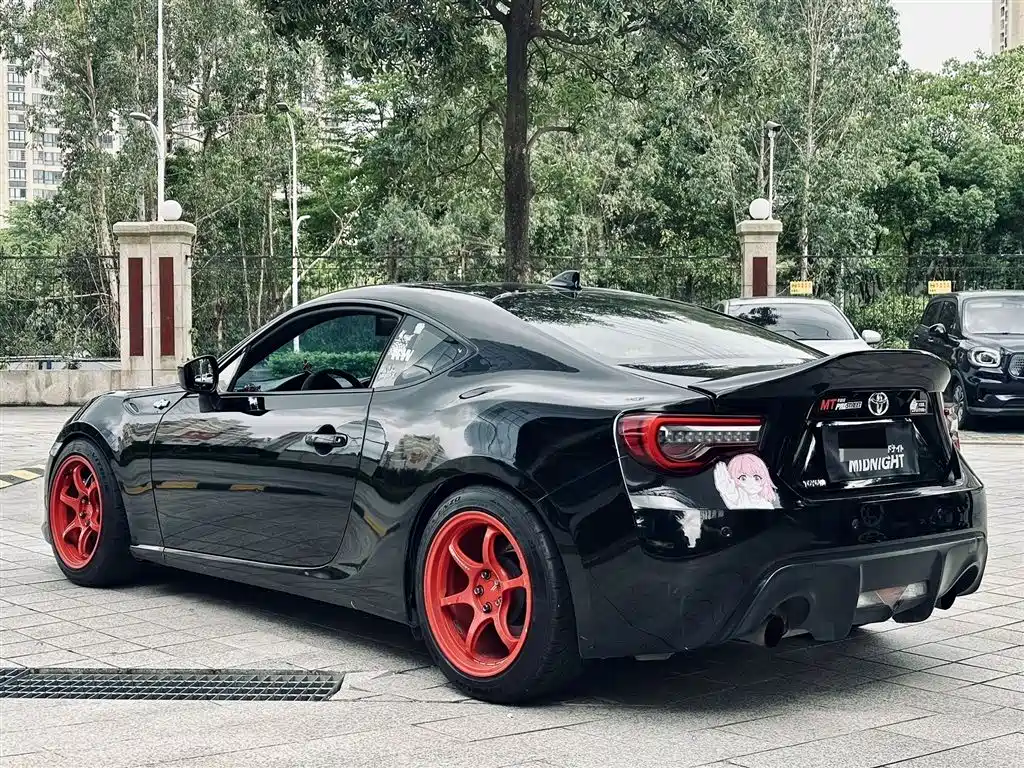 Toyota 86 2017 2.0L Manual Luxury фото 6