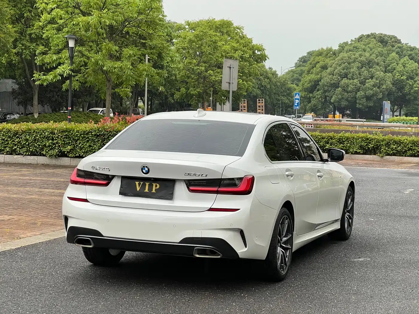 BMW 3 Series 2020 325Li M Sport Package фото 5