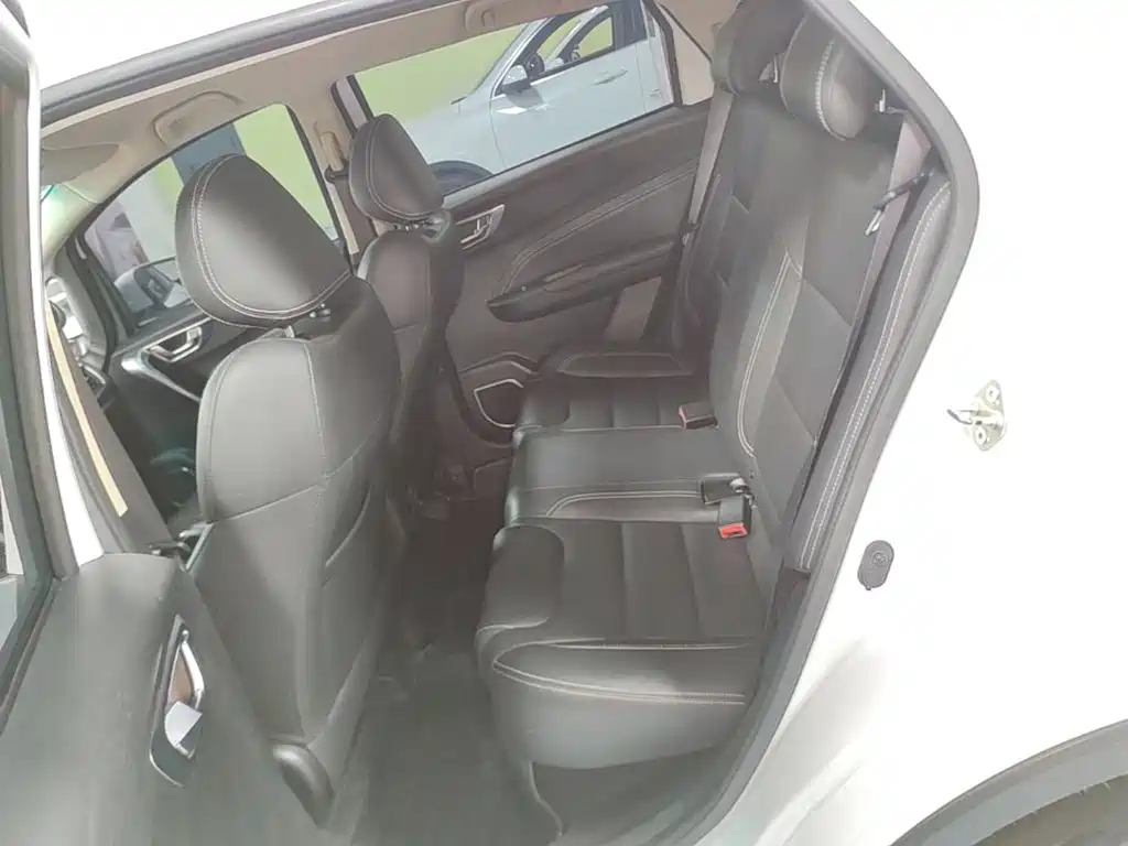 Geely Vision X3 2017 2017 1.5L Automatic Elite