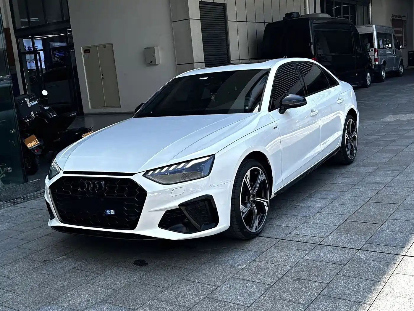 Audi A4L 2025 2025 2 Million Celebration Edition 40 TFSI Luxury Dynamic