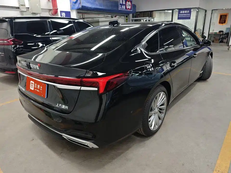 Photo 2 - Buick LaCrosse