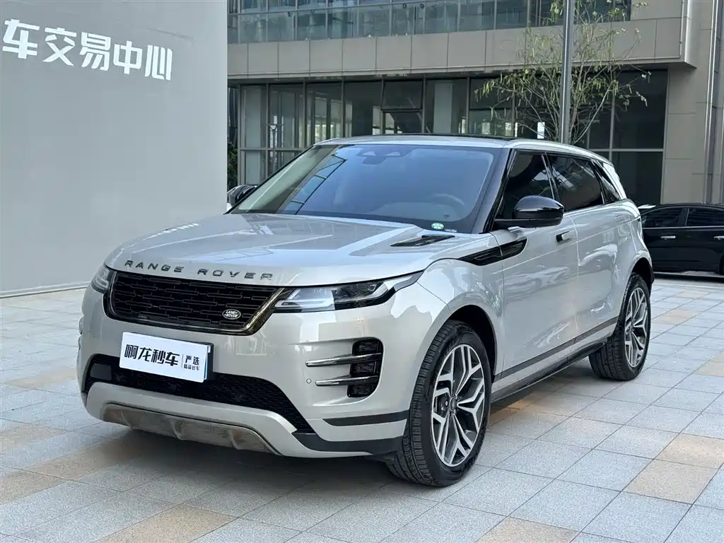 Land Rover Range Rover Evoque 2024 Range Rover Evoque L 249PS Light Master Edition фото 3