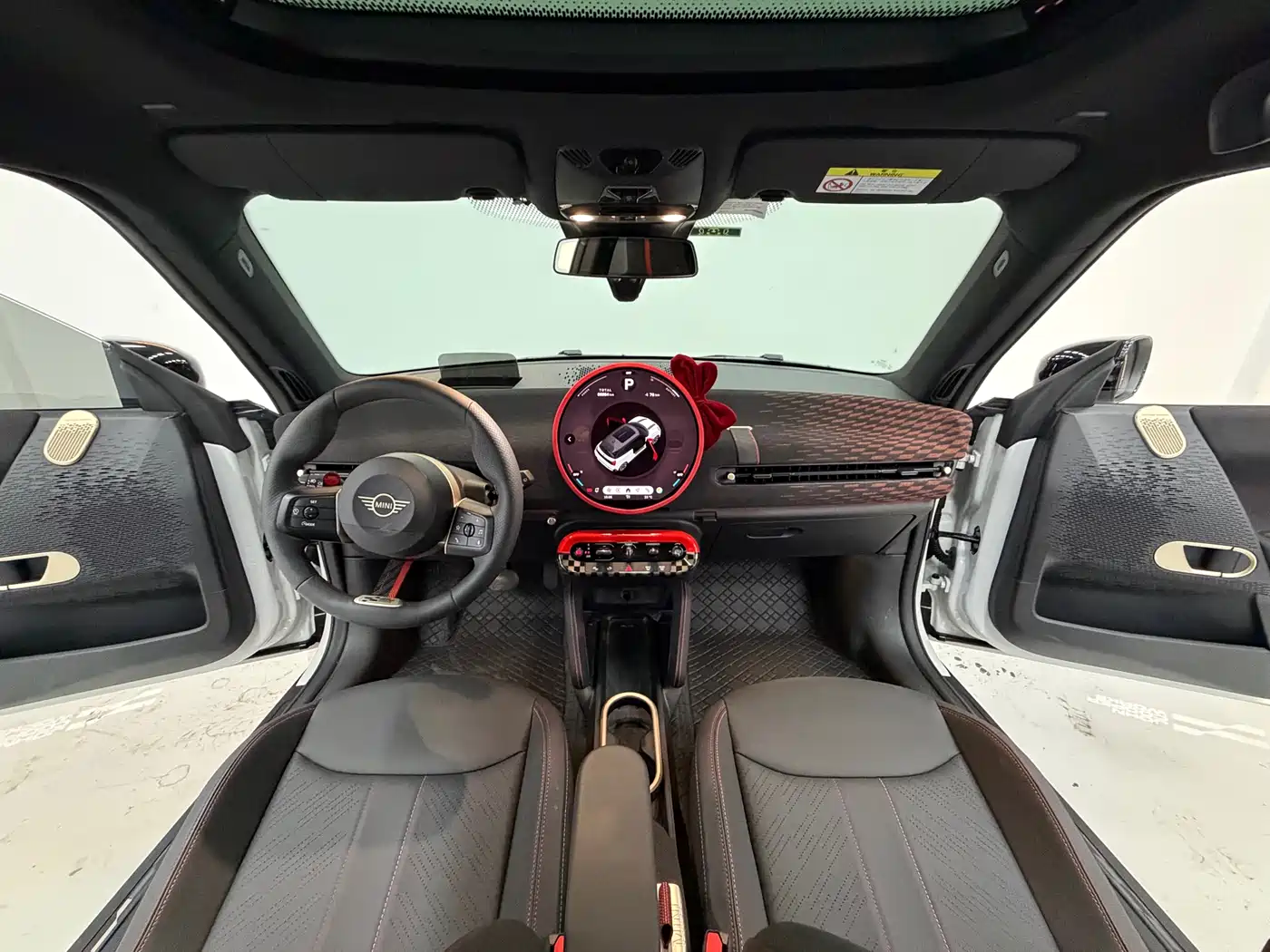 MINI Electric MINI JCW 2025 JOHN COOPER WORKS фото 5